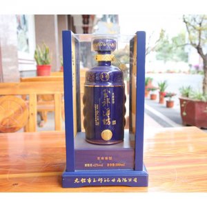 無錫藍(lán)玉樽42%vol芝麻香型白酒