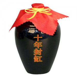 萬客泉十年封缸白酒