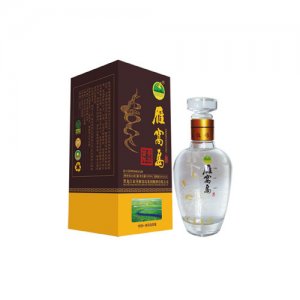 雁窩島富貴年華白酒