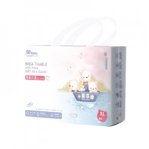 貝貝空間小熊芬迪學(xué)步褲貼牌定制代加工